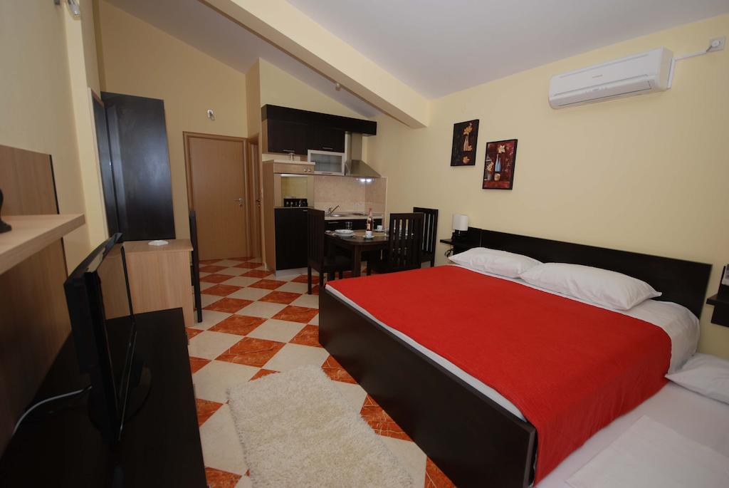 Apartments Stepic Trogir Room photo